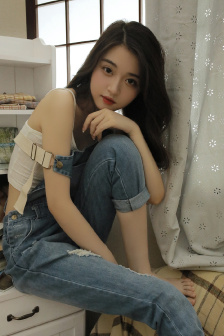 四个人一起C你的感受
